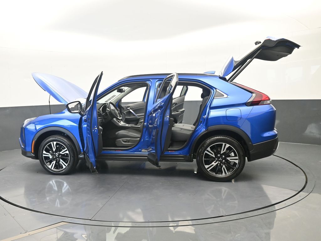 New 2026 Blue Metallic Mitsubishi SE image 77