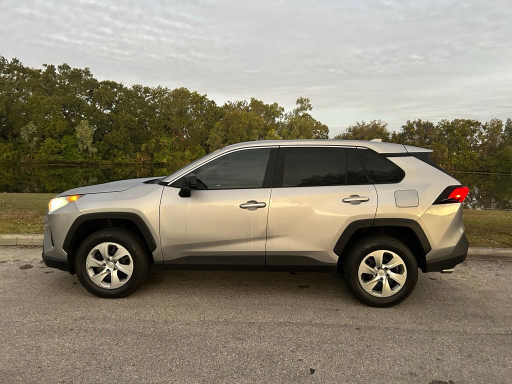 Thumbnail: 2022 Toyota RAV4 - 2