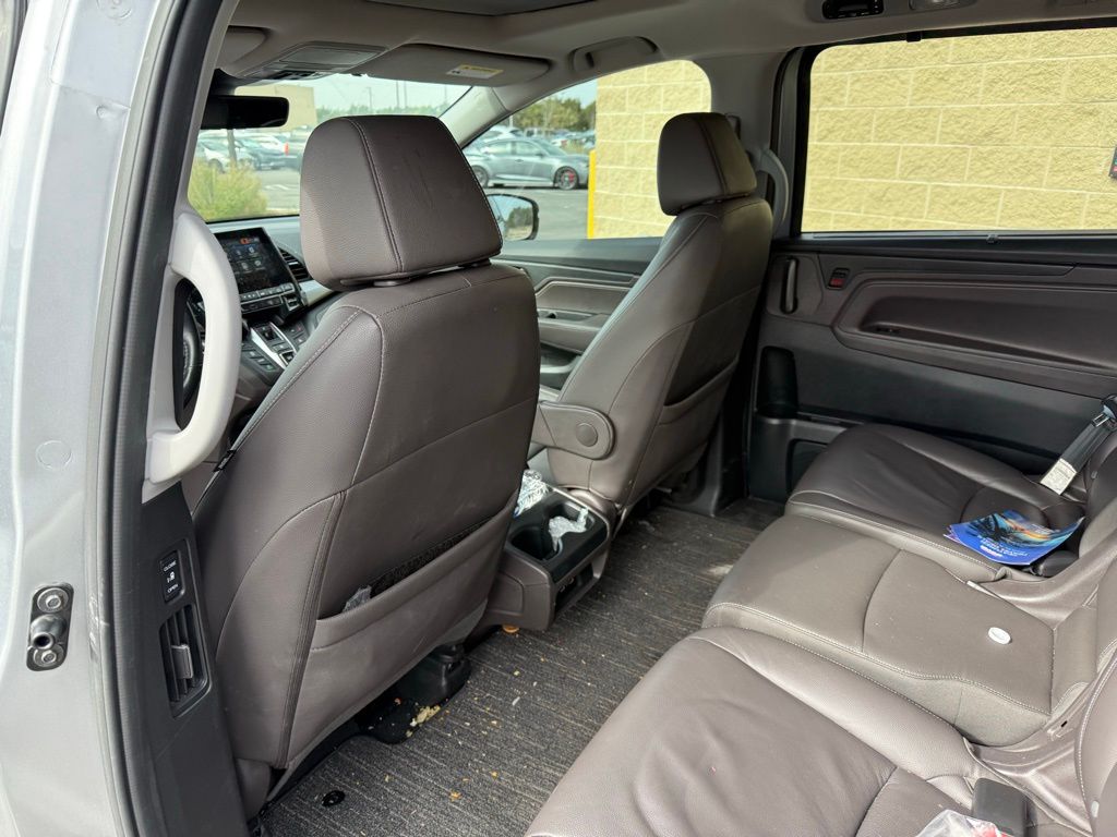 Thumbnail: 2023 Honda Odyssey - 9