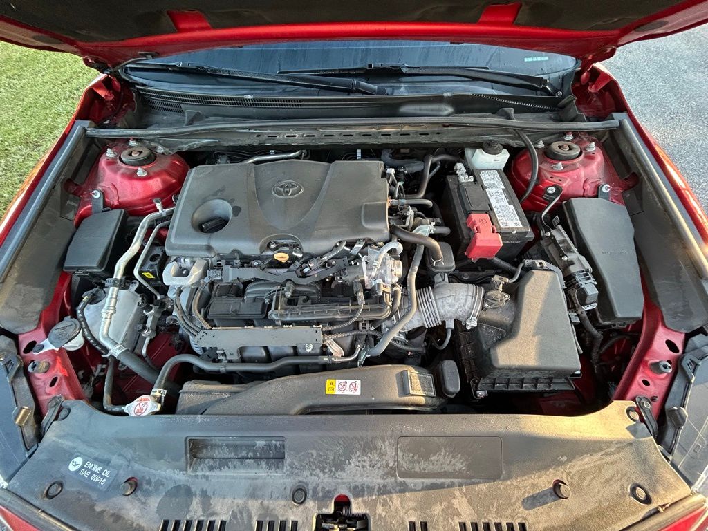 Thumbnail: 2022 Toyota Camry - 11