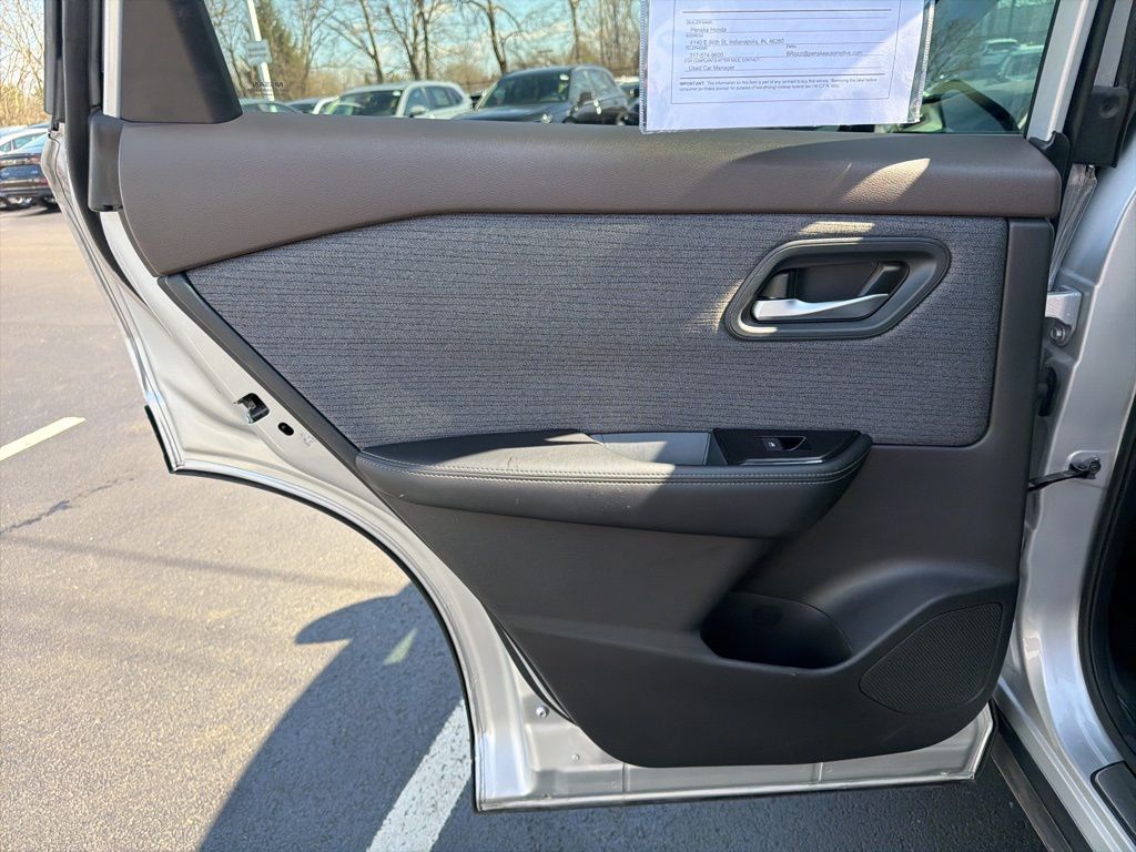 Thumbnail: 2023 Nissan Rogue - 19