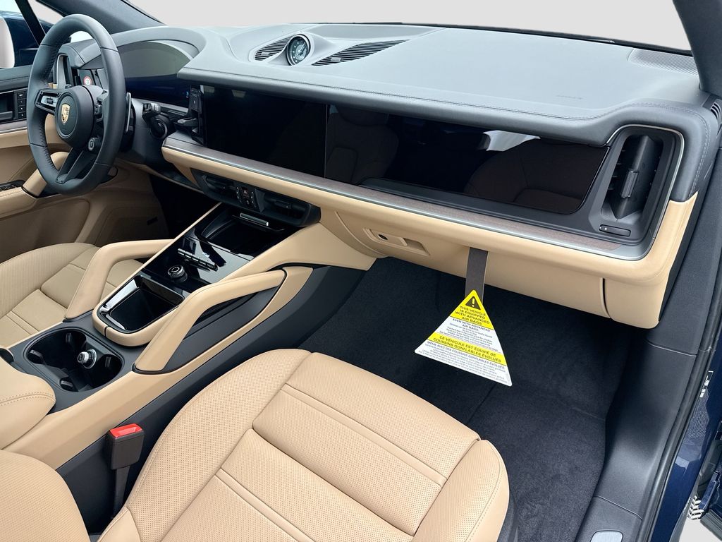 Thumbnail: 2026 Porsche Cayenne - 19