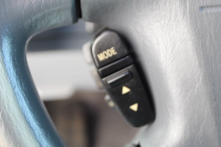 Used Car 2002 Toyota Sienna  For Sale Under $10,000 In Georgetown, Texas