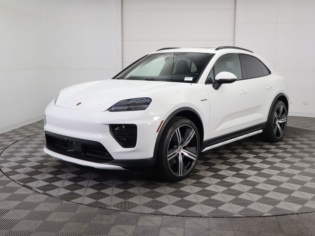 Thumbnail: 2025 Porsche Macan - 1