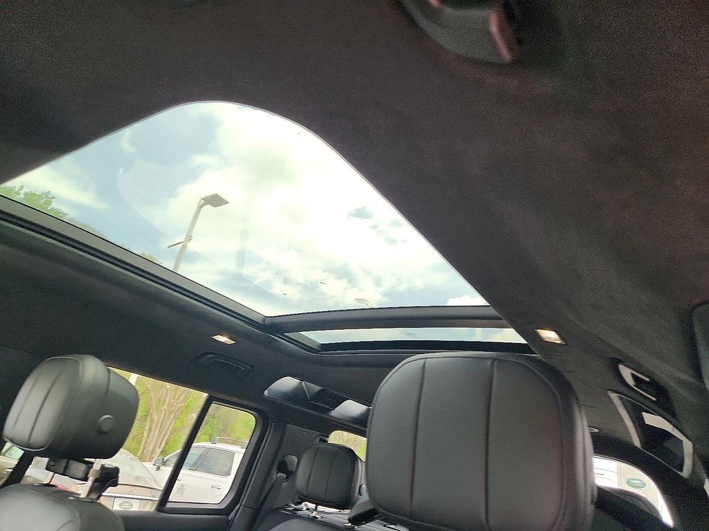 Thumbnail: 2025 Land Rover Defender - 12