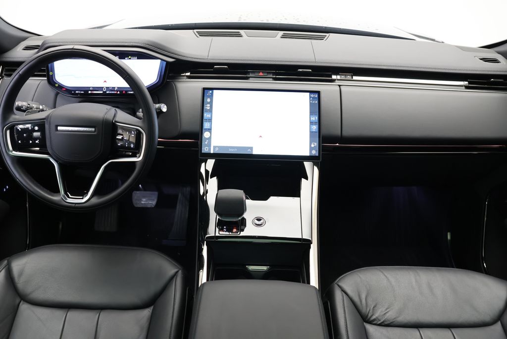 Thumbnail: 2025 Land Rover Range Rover Sport - 16