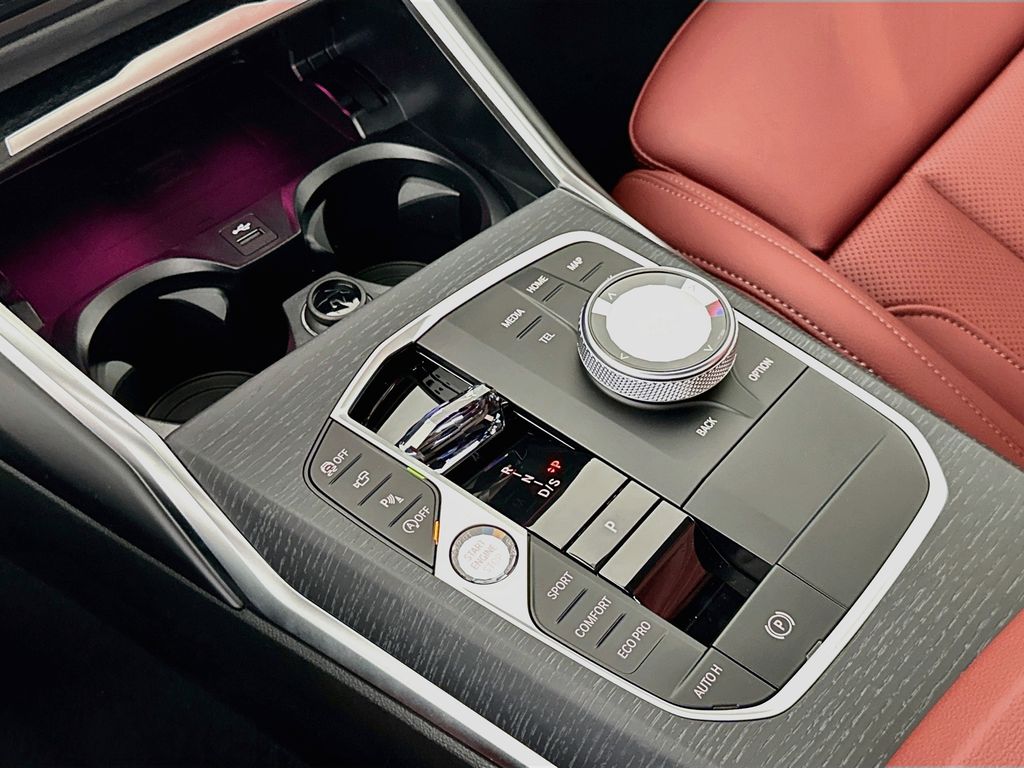 Thumbnail: 2026 BMW 3 Series - 15