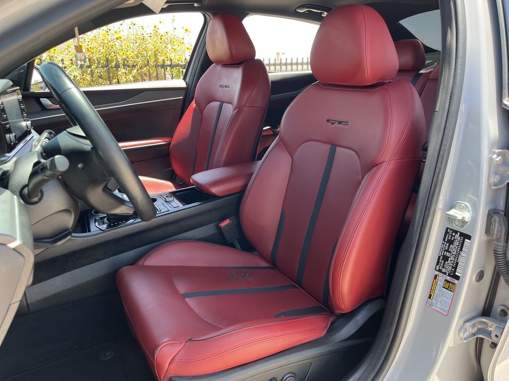Thumbnail: 2021 Kia K5 - 25