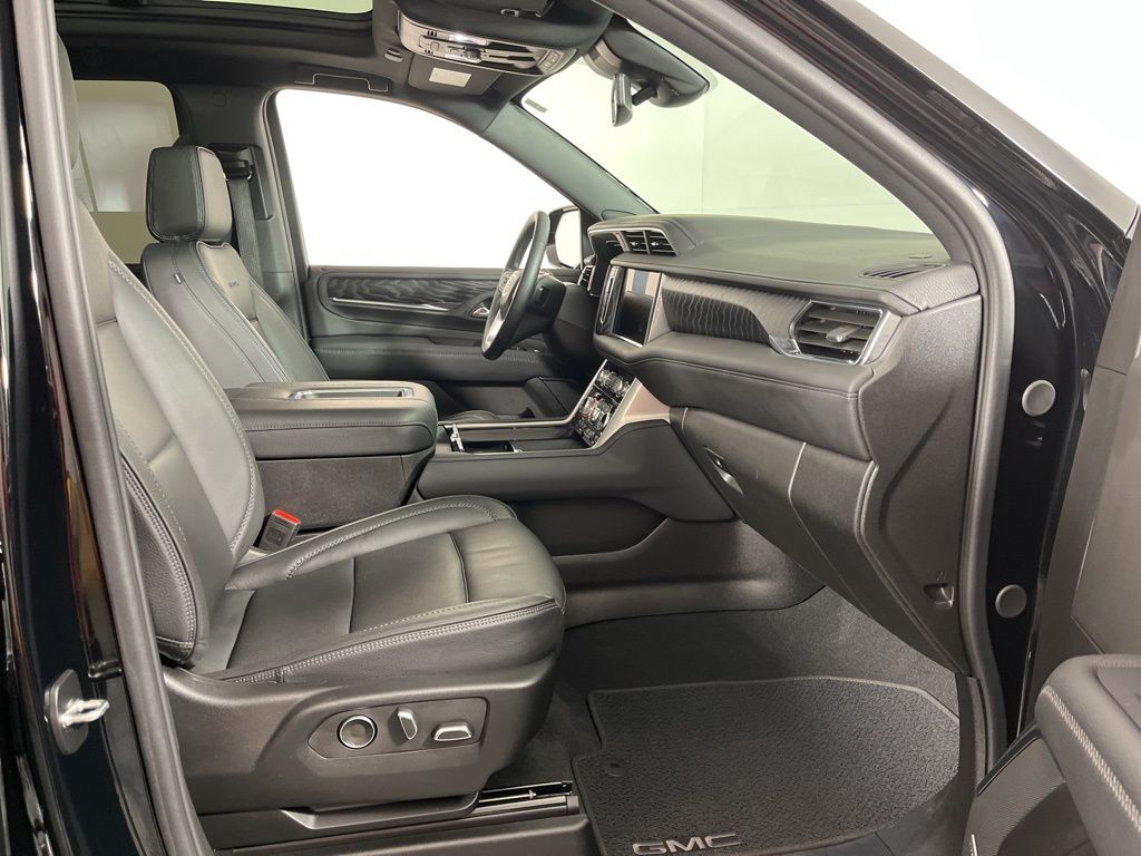 Thumbnail: 2024 GMC Yukon - 8