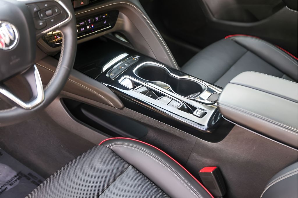 Used Car 2022 Buick Envision  Essence For Sale Under $25,000 In Austin, Texas