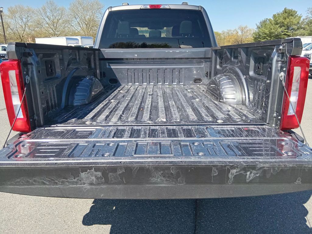 2024 Ford F-350 Super Duty XLT