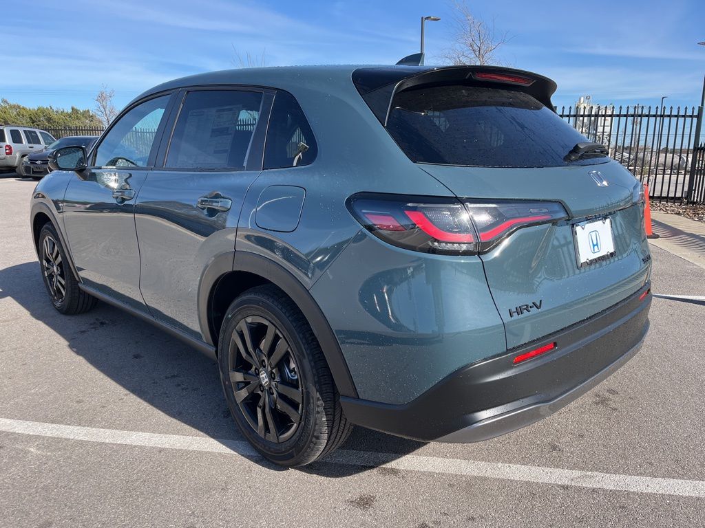 Thumbnail: 2026 Honda HR-V - 4