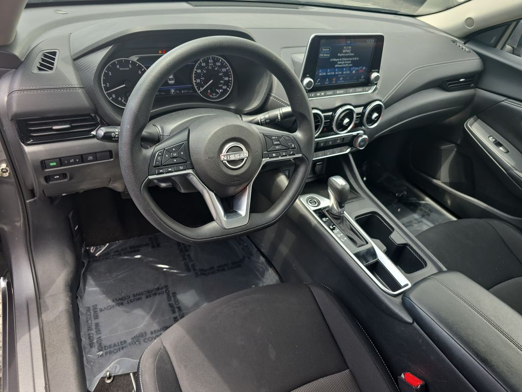 Used 2025 Nissan Sentra Sedan