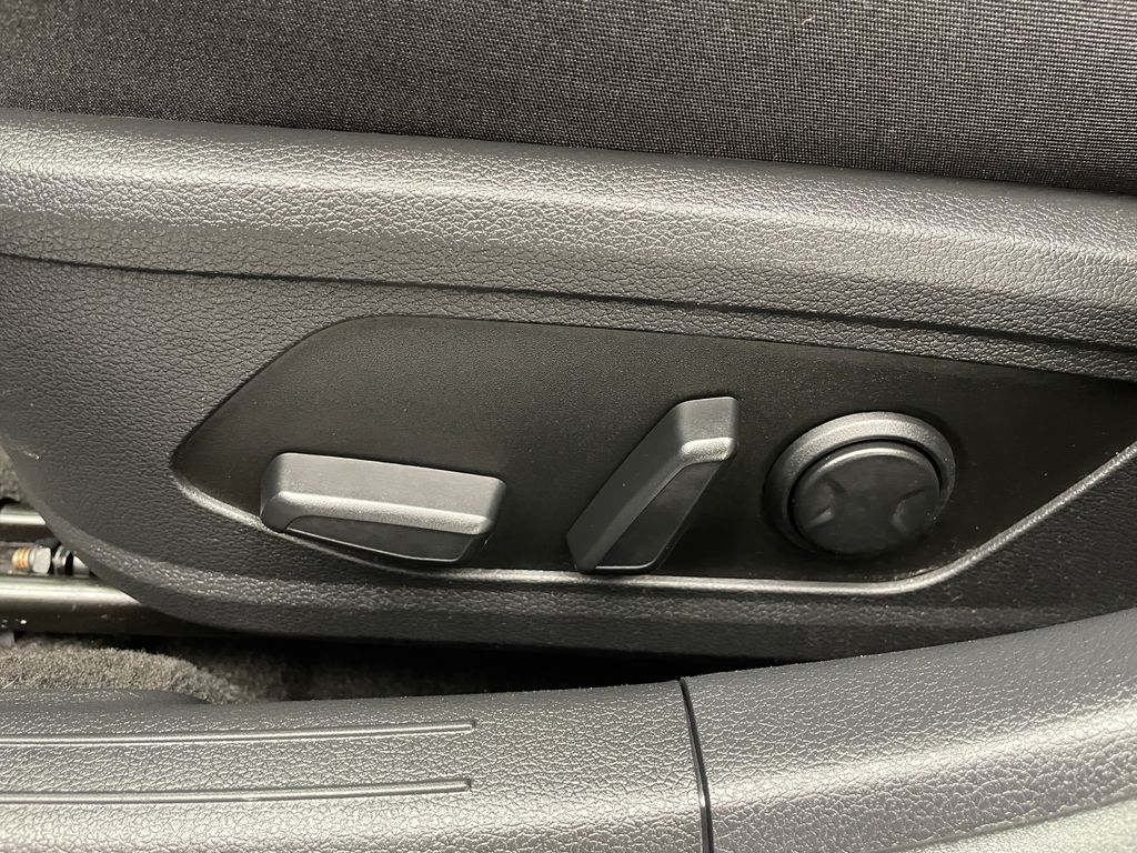 Thumbnail: 2023 Hyundai Sonata - 20