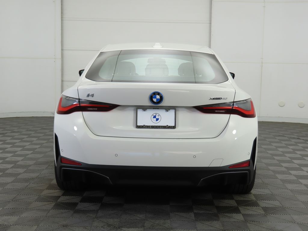 Thumbnail: 2025 BMW i4 - 6