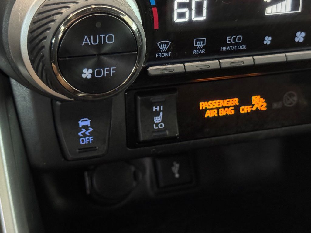 2022 Toyota RAV4 Hybrid SE Black at EAG Ford Navasota