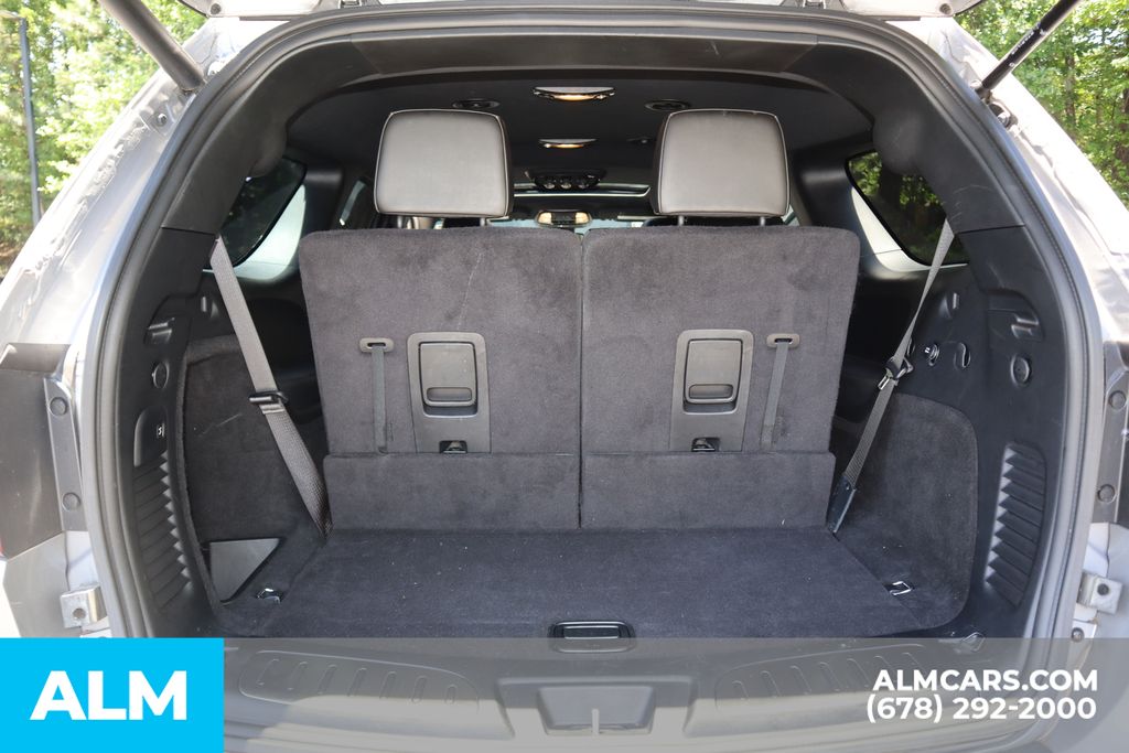 Used 2021 Silver Dodge R/T image 22