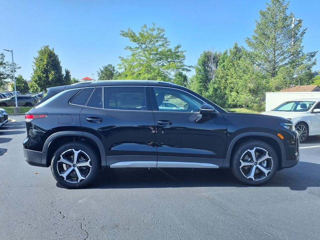 New 2026 Deep Black Pearl Volkswagen 2.0T SE image 3