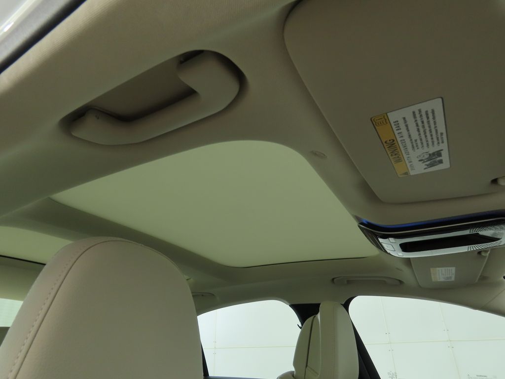 Thumbnail: 2026 Mercedes-Benz E-Class - 20