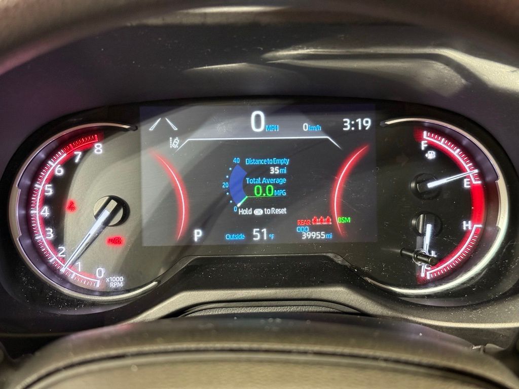 2024 Toyota RAV4 XLE 29