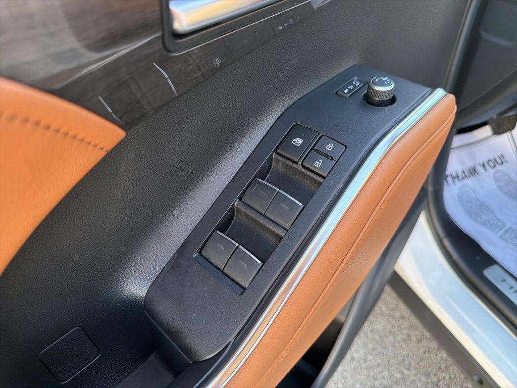 2023 Toyota Highlander Hybrid