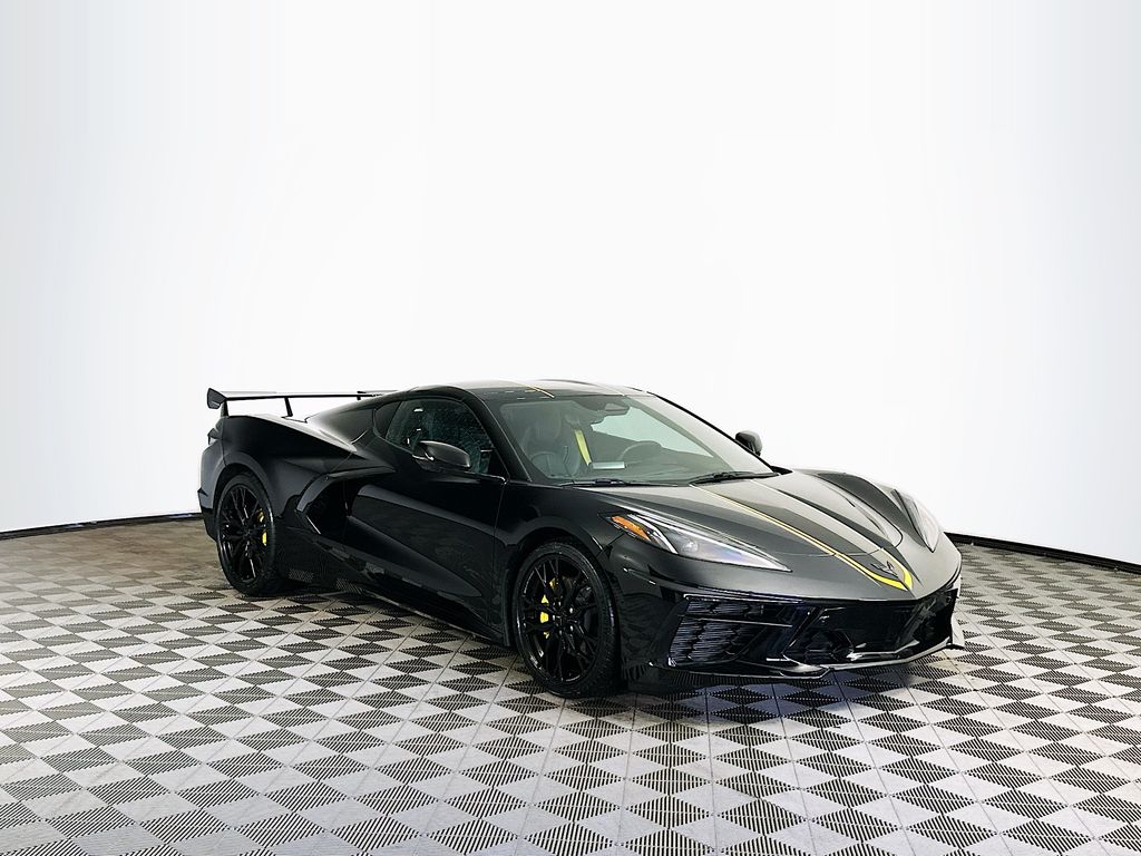 2025 Chevrolet Corvette Stingray 2LT Coupe RWD