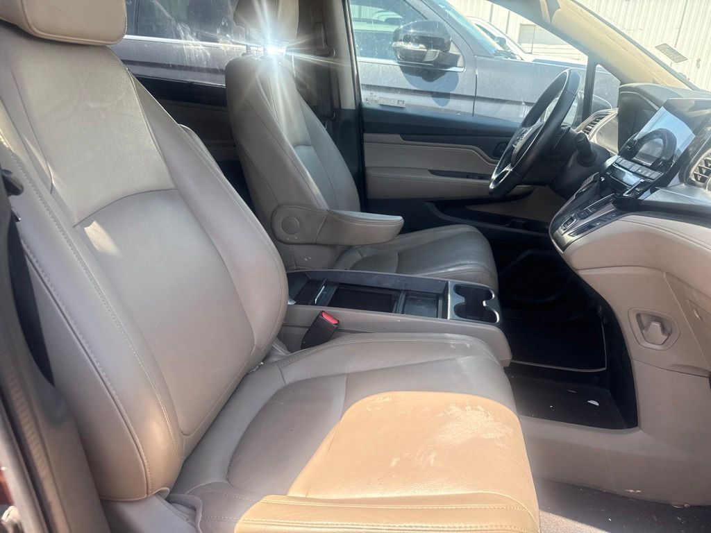 2019 Honda Odyssey EX-L Red at Autostrade