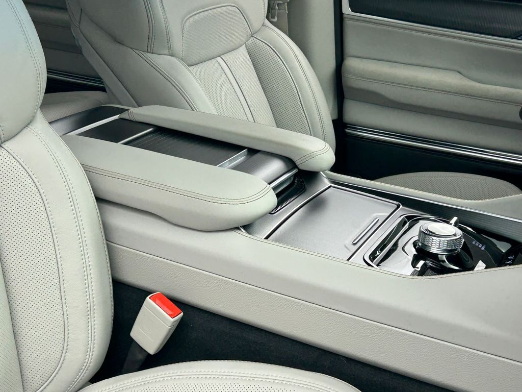 New 2026 Bright White Clearcoat Jeep Summit Obsidian image 46