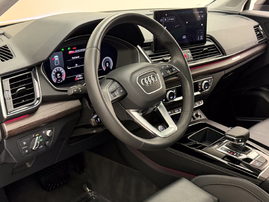 Thumbnail: 2023 Audi Q5 - 19