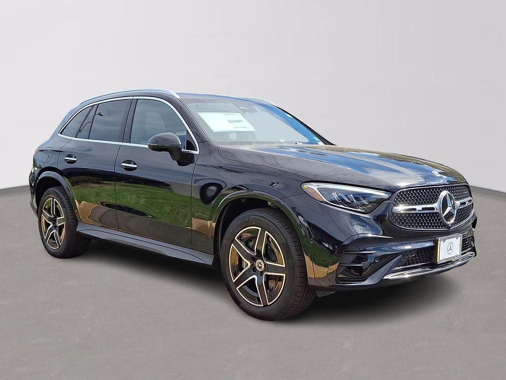 Thumbnail: 2026 Mercedes-Benz GLC - 2
