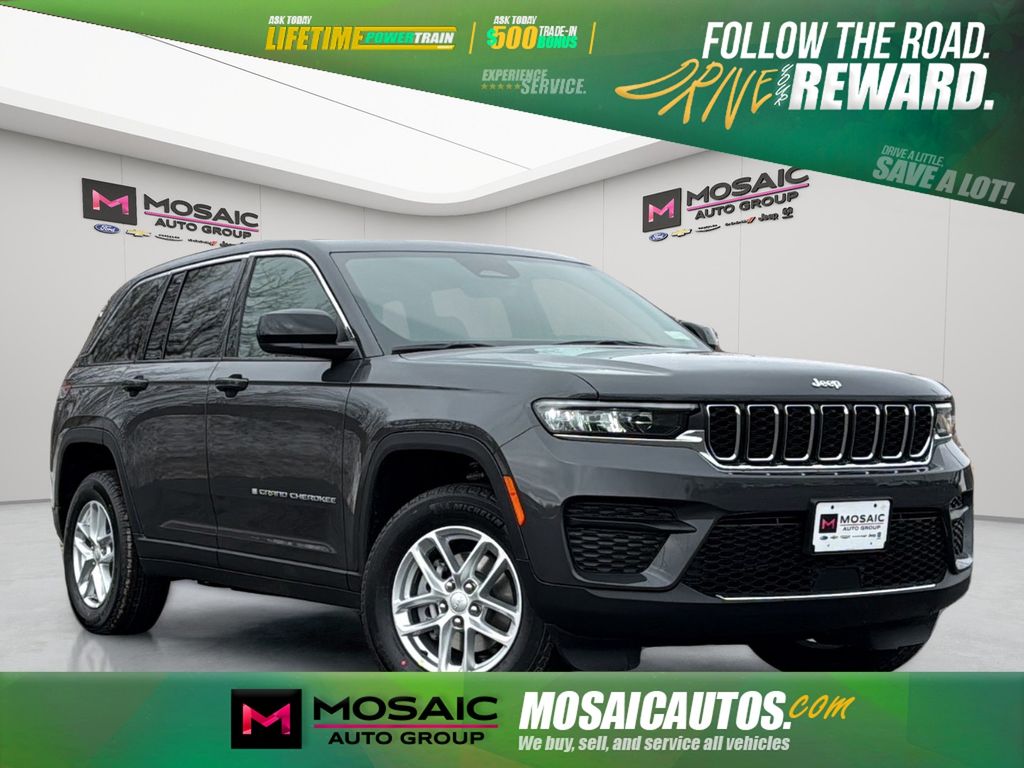 New 2026 Jeep Grand Cherokee Laredo SUVs