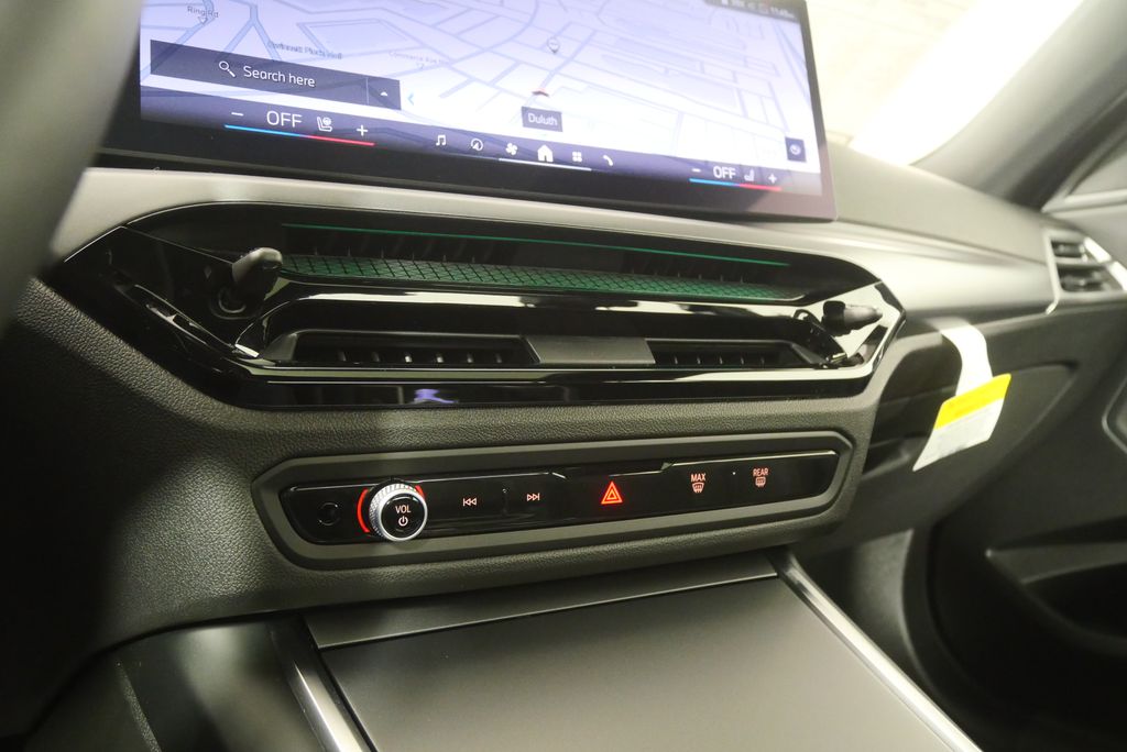 Thumbnail: 2025 BMW 2 Series - 19