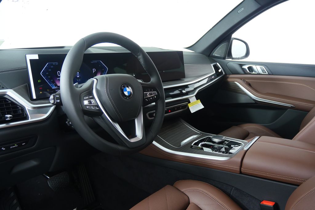 2026 BMW X5 xDrive40i 12