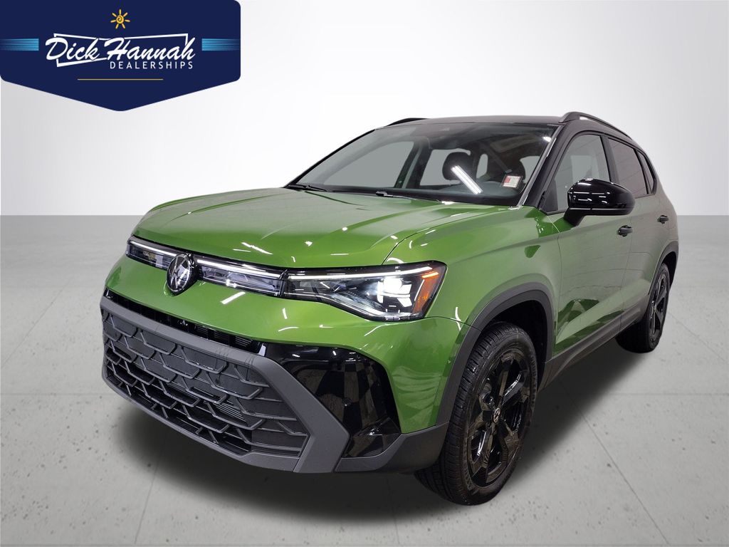 2025 Volkswagen Taos 1.5T SE Black