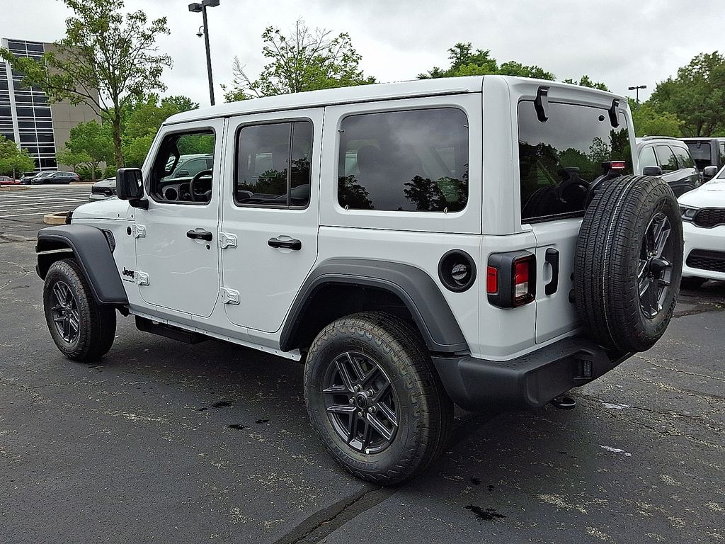 New 2026 Jeep Wrangler SUV