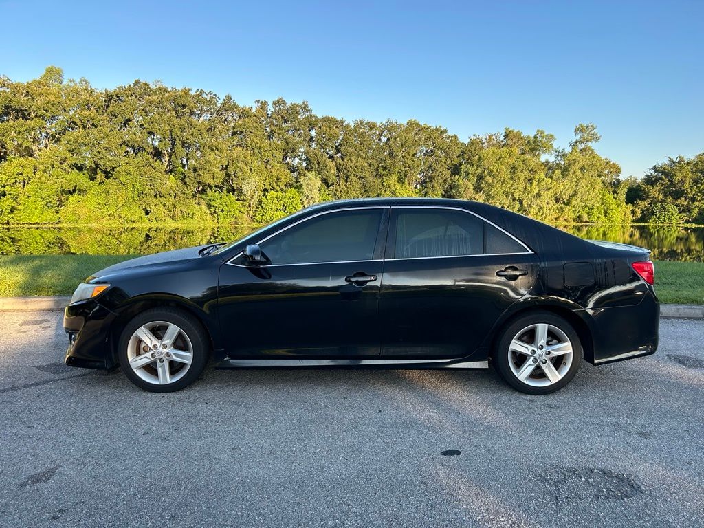 Thumbnail: 2014 Toyota Camry - 2