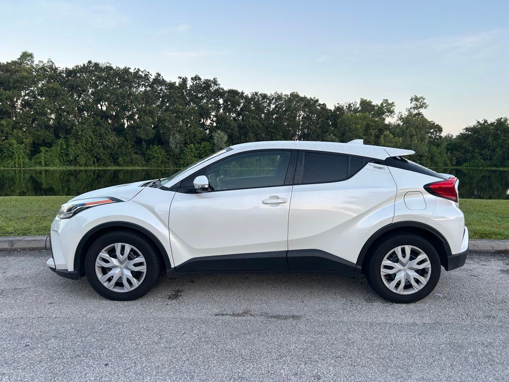 Thumbnail: 2020 Toyota C-HR - 2