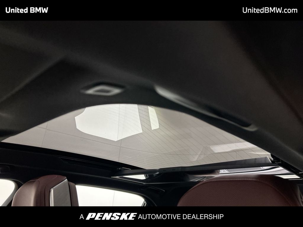2025 BMW 7 Series 760i xDrive 20
