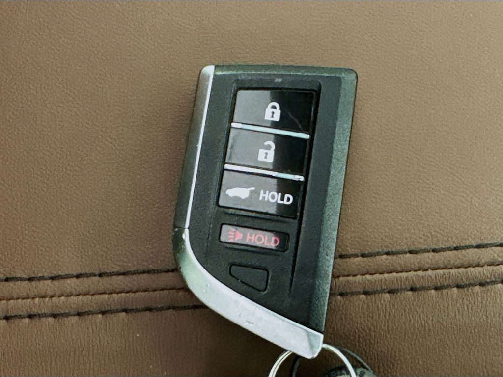 Used Car 2022 Acura Mdx  Technology For Sale Under $30,000 In Austin, Texas