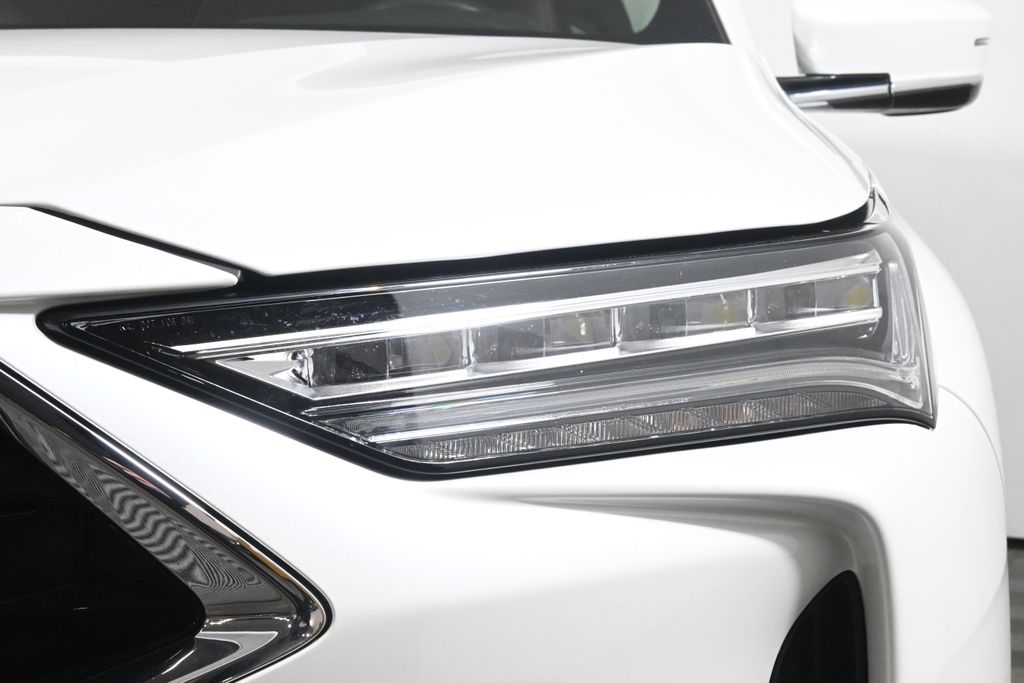 Thumbnail: 2023 Acura MDX - 10