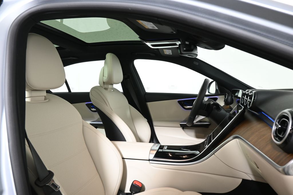 Thumbnail: 2025 Mercedes-Benz C-Class - 24