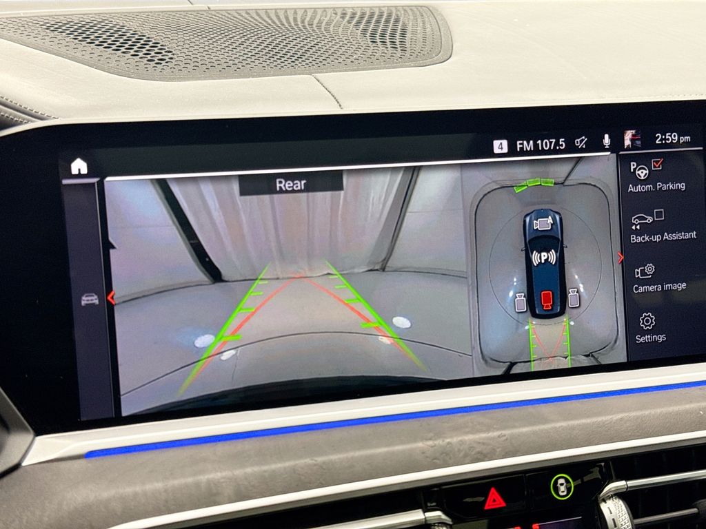 Thumbnail: 2021 BMW X7 - 15