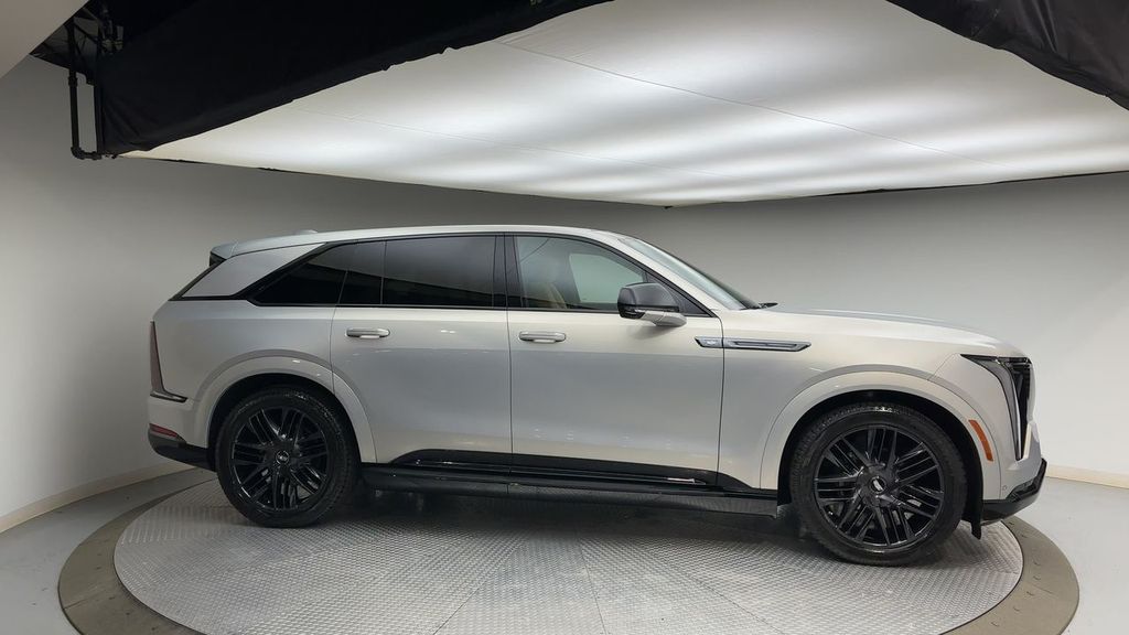 Thumbnail: 2025 Cadillac Escalade IQ - 9