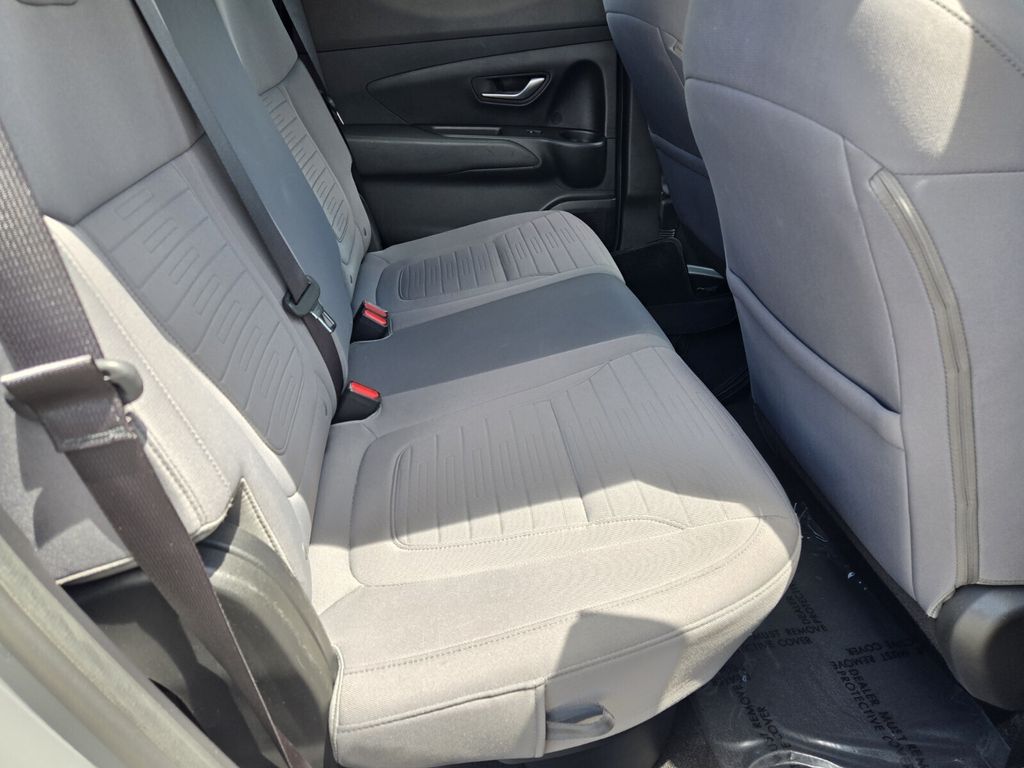2022 Hyundai Santa Cruz - $21,499