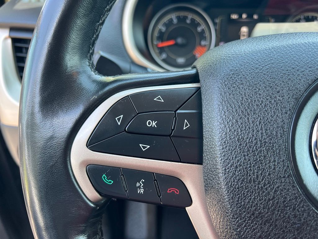 Used 2015 Jeep Cherokee SUV