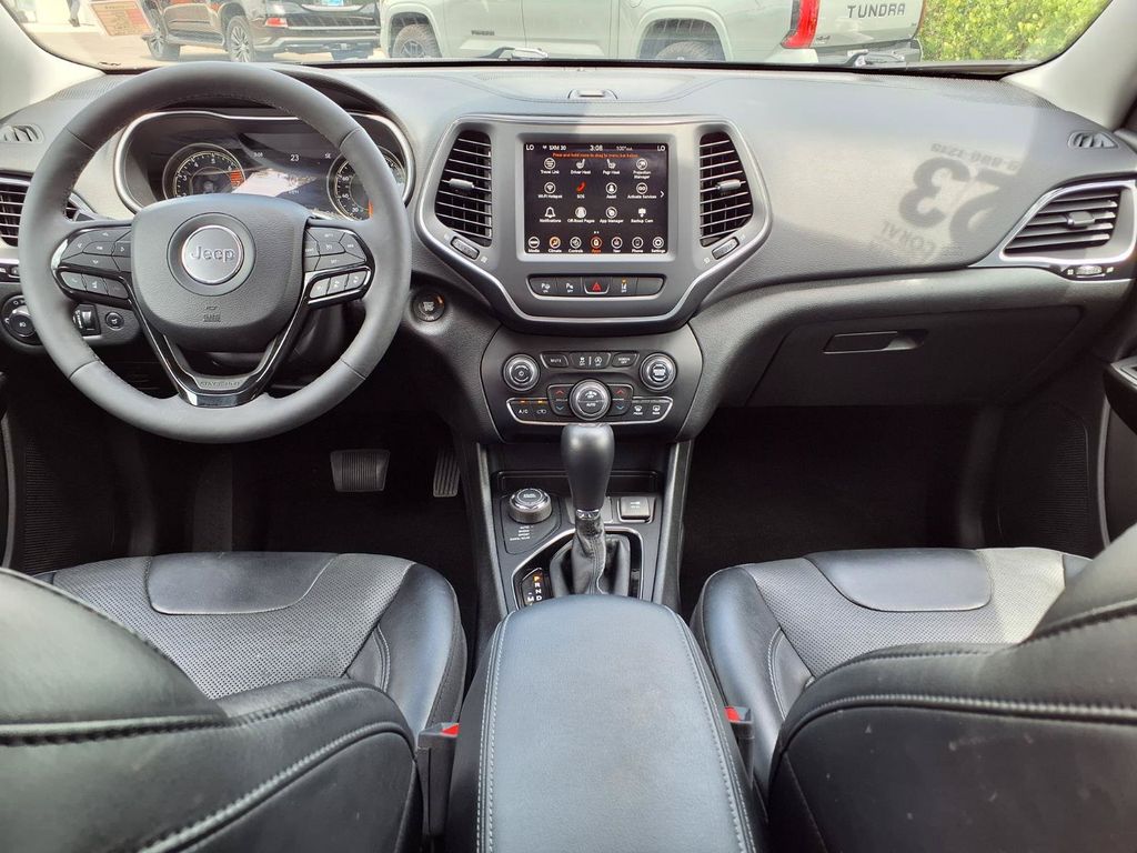 Used 2023 Jeep Cherokee SUV