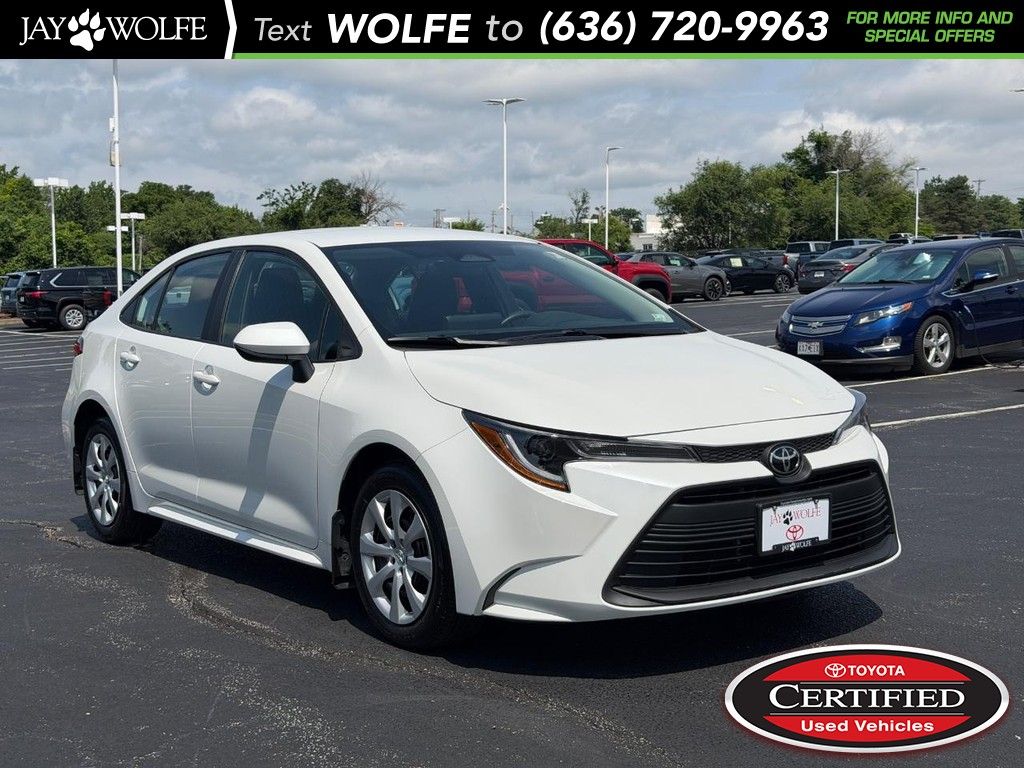 White Pearl 2024 Toyota Corolla LE FWD Sedan Front-Wheel Drive Continuously Variable Transmission