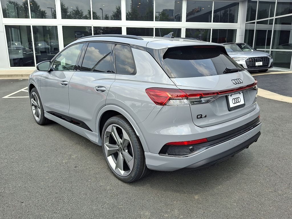 Thumbnail: 2025 Audi Q4 e-tron - 4