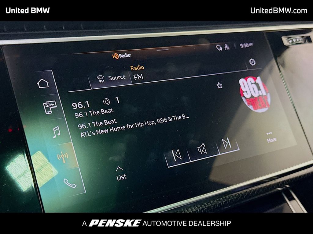 Thumbnail: 2021 Audi SQ8 - 8