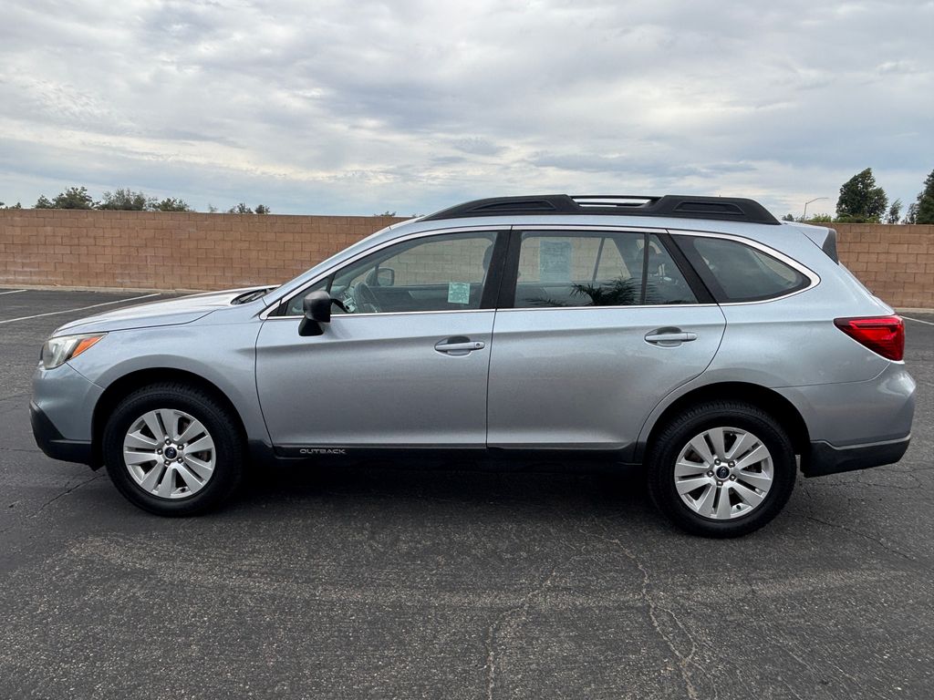 Thumbnail: 2017 Subaru Outback - 8